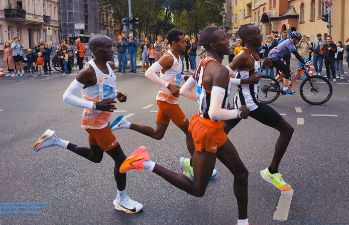 Fer servir el mateix material que els esportistes d'èlit no et farà córrer a la mateixa velocitat